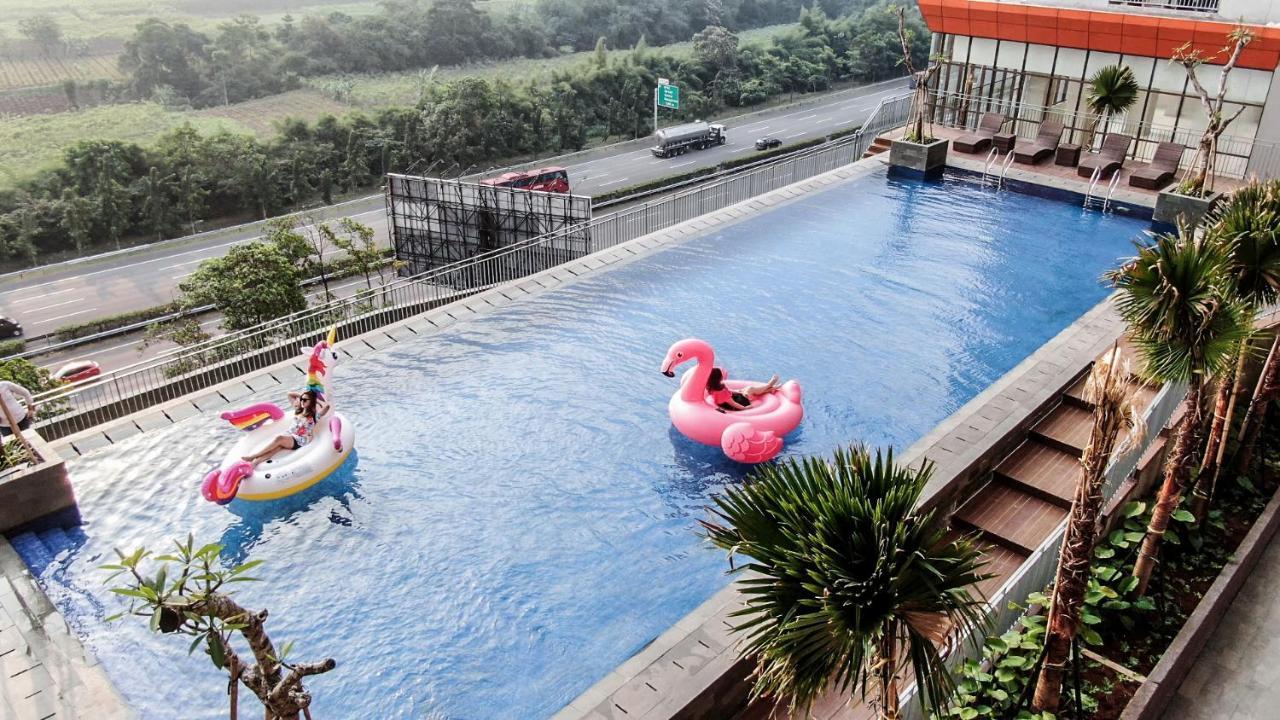 Stay G Royal Sentul Park By Grandhika Kedungmanggu Extérieur photo